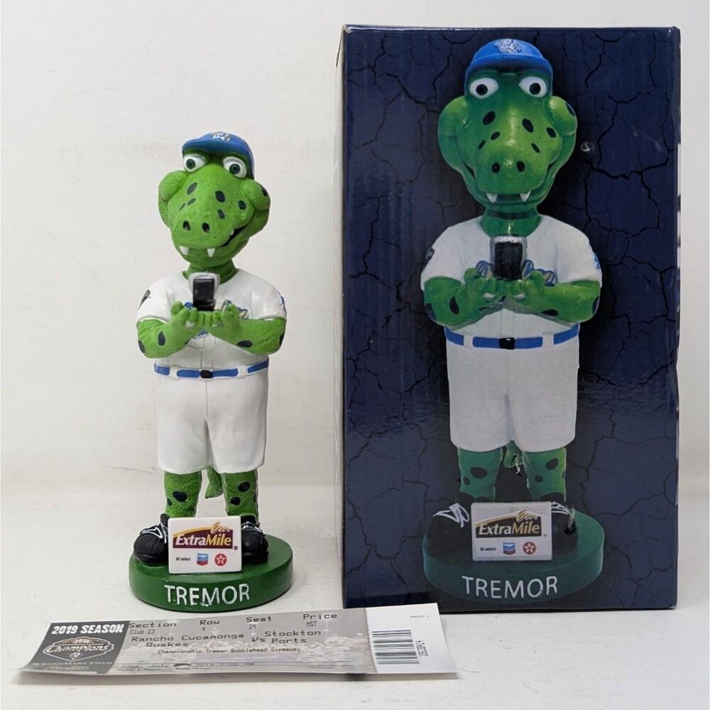Rancho Cucamonga Quakes Tremor MiLB Mascot Bobblehead Dinosaur Championship Ring